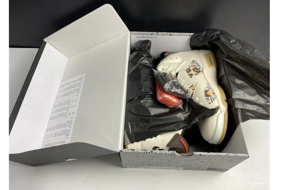 Retro Sail CZ4152-100 (2020) Quai54 Air 6 CZ4152-100 Brown Jordan 1102